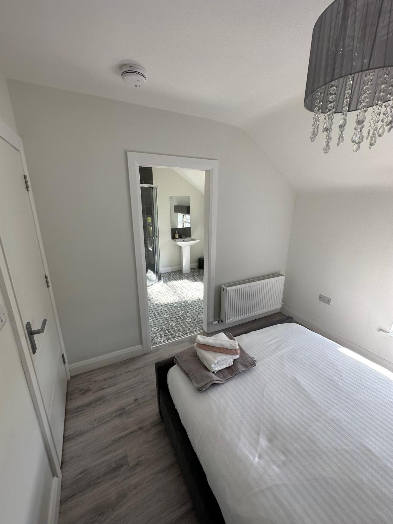 Westland Suites - Stylish, Modern, Elegant, Central Apartments A لندنديري المظهر الخارجي الصورة